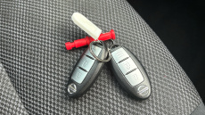 Nissan Qashqai 1.2 DiG-T N-Connecta 5dr Petrol Hatchback